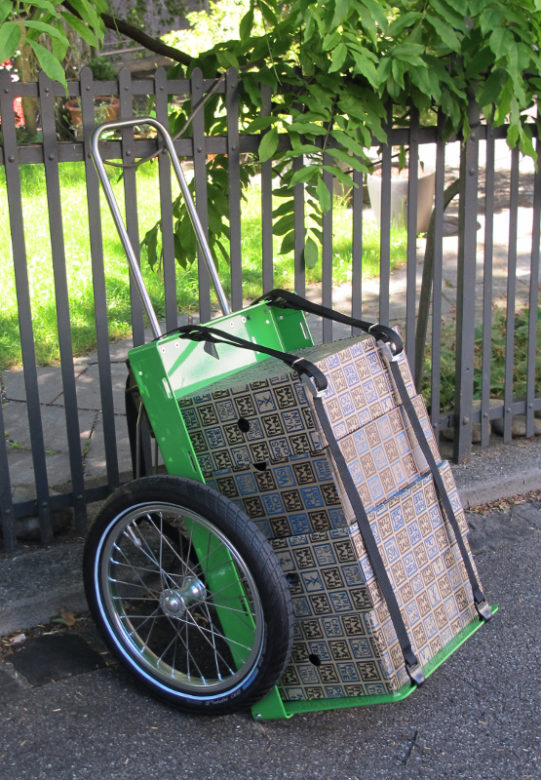VeloFlicki & FeiniVelos GmbH, St.Gallen  Hinterher Bike Trailers