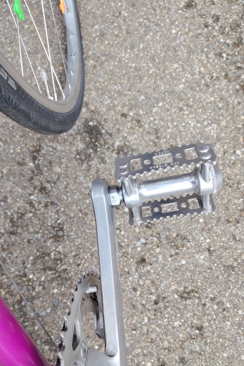 MKS Sylvan Stream Pedal silber