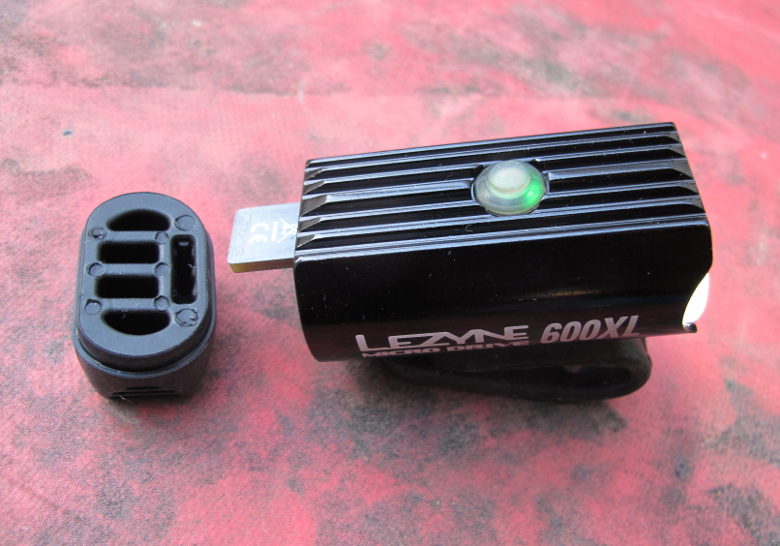 LEZYNE 600 Micro Drive