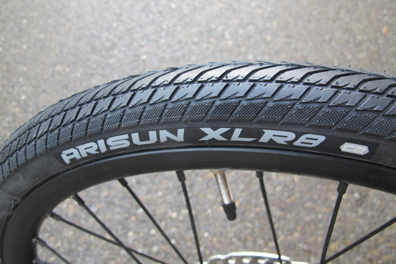 Omnium Arisun XLR8 – Cargo Front Tyre – 37×451