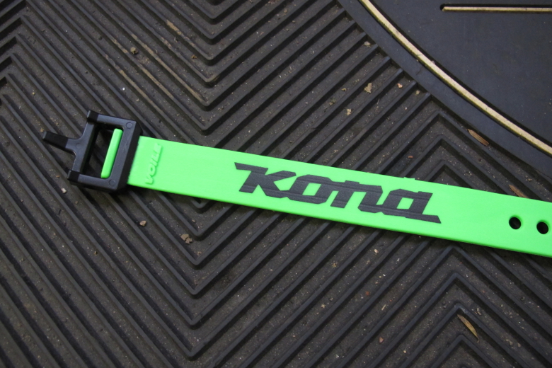 Voile Straps® 20″ geen with Kona Logo