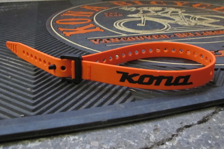 Voile Straps® 15″ orange with Kona Logo