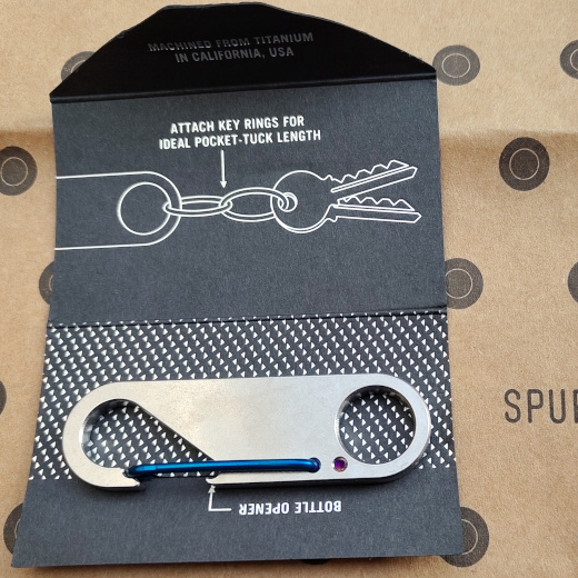 Spurcycle Titanium Key Clip Blue