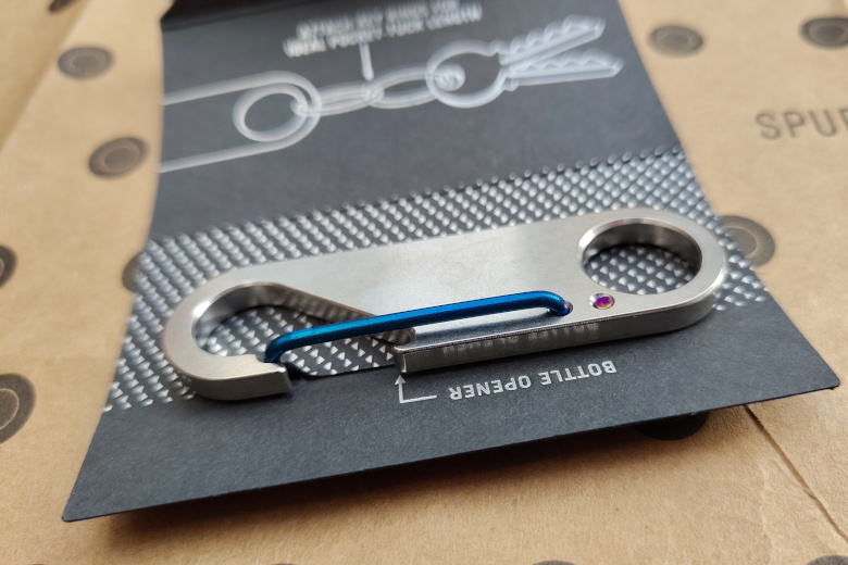 Spurcycle Titanium Key Clip Blue