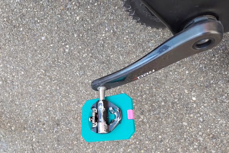 Redshift Mousetrap Pedal Adapters Teal/Pink
